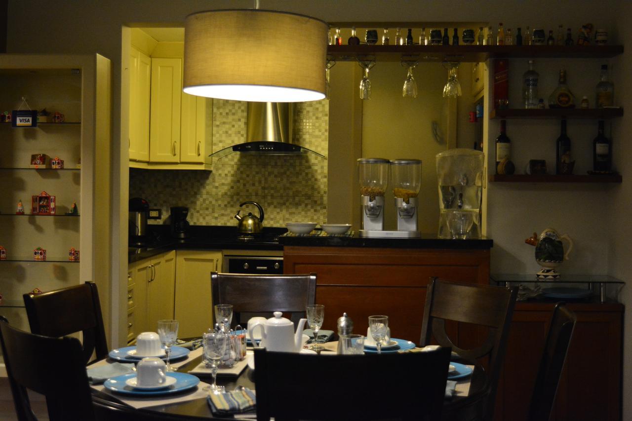 Bed & Breakfast Kangaroo Wasi Airport 2*