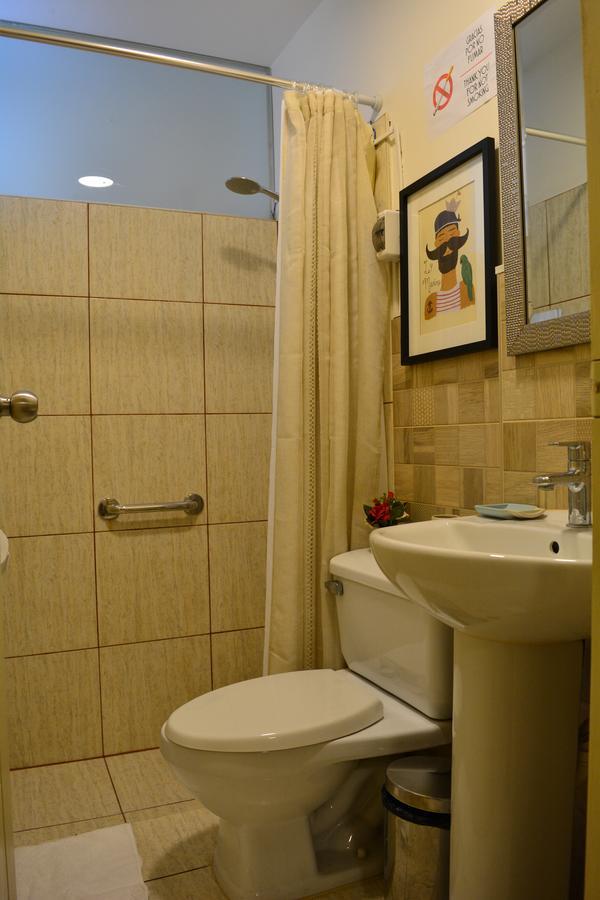 Bed & Breakfast Kangaroo Wasi Airport 2*