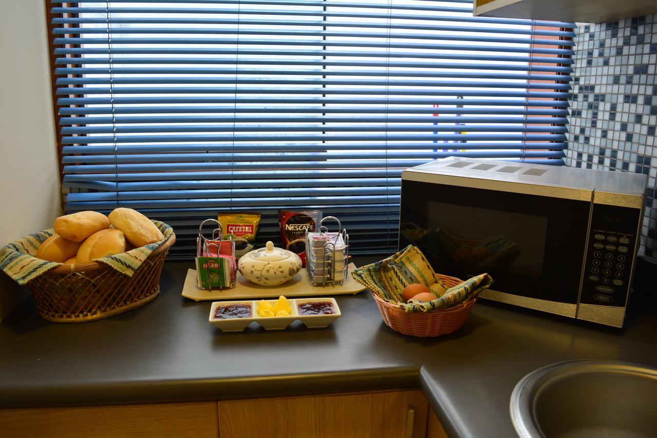 Bed & Breakfast Kangaroo Wasi Airport 2*